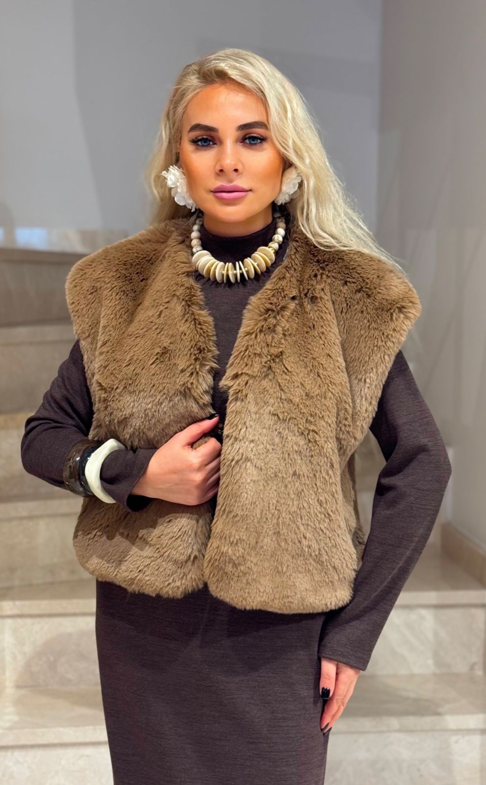 AL-FUR VEST