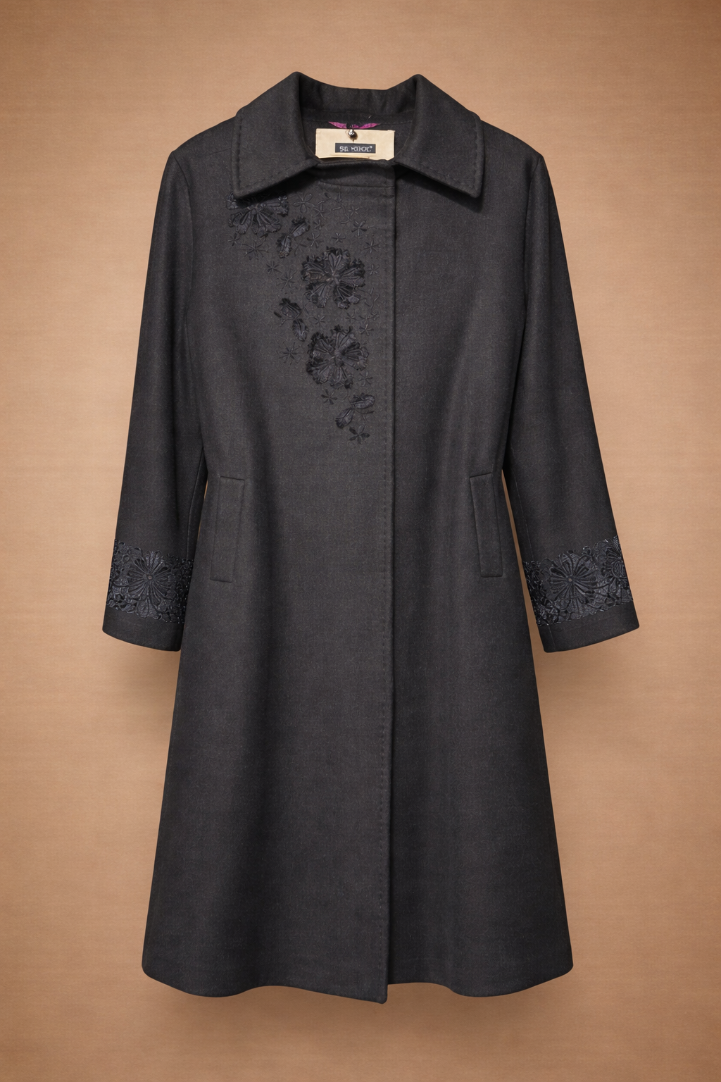 SL-F DESIGNED COAT